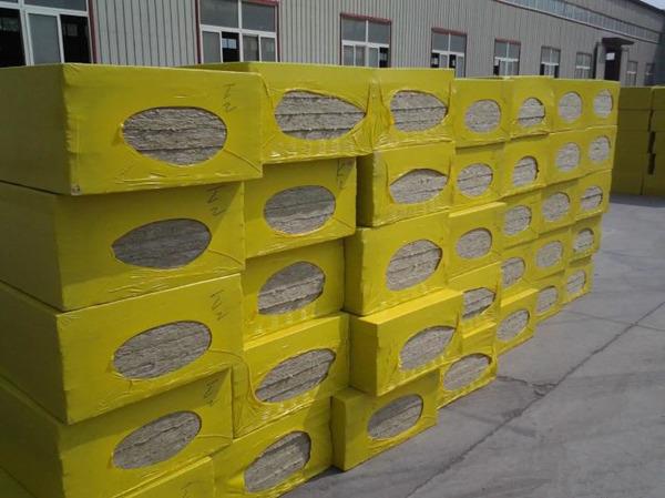 巖棉保溫板材料